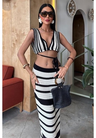 Moderie Butik Çizgili Bikini Üst Ve Etek Triko Takım 10110 Ekru