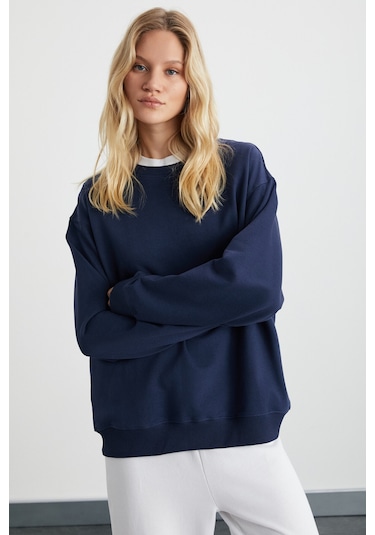 Karıus  Kadın Organik Pamuklu Içi Polarlı Oversize Yuvarlak Yakalı Lacivert Sweatshirt