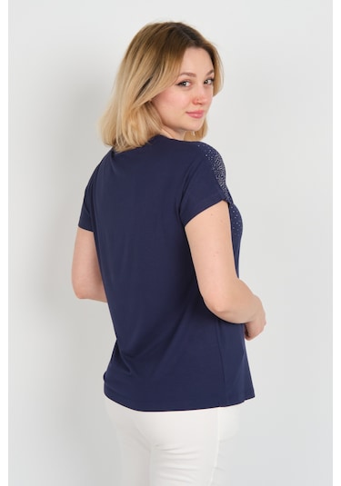 Ella Camelia Kadın Düşük Kollu Taş Süsleme Detaylı Bisiklet Yaka Bluz 24e116 Lacivert Lacivert