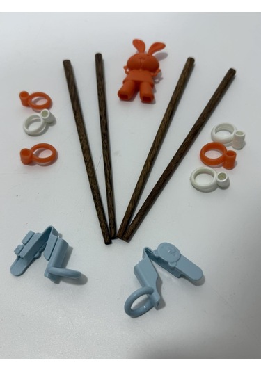 Sushi Chopstick Ve Tutma Aparatı 13 Parça Çok Renkli