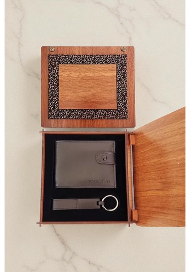 Cüzdan Ve Mat Siyah Anahtarlık Hediye Kutusu