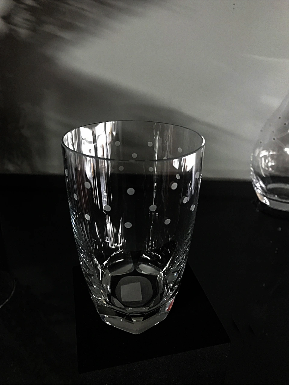 Soğuk Keme Nokta Kristal Dekorlu Köşeli Tamamen El İşçiliği Su Meşrubat Bardağı 6 Adet Beyaz