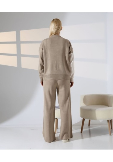 Renk Bloklu Triko Takım Vizon