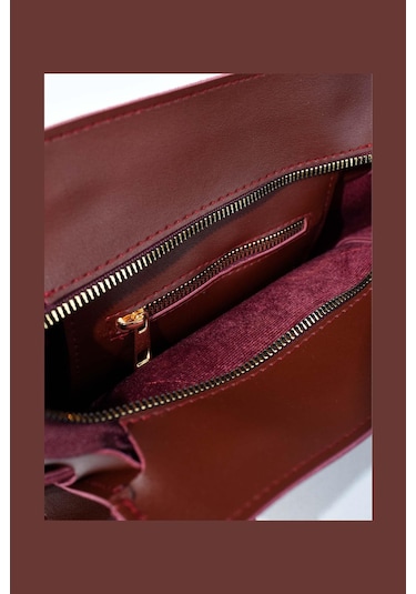 Kadın Deri Kemer Detaylı Bordo Çanta Bordo