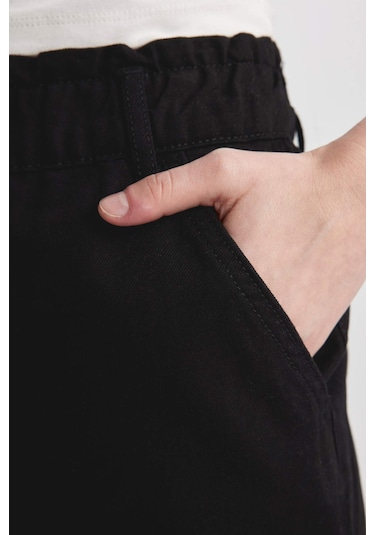 DeFacto Paperbag Gabardin Kumaş Pantolon Yüksek Bel Cepli Basic Düz Standart Paça S2790AZ24SMBK27