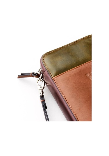 Carlye Hakiki Deri Taba-haki Uniseks Ön Cepli Bileklikli Fermuarlı Rfid Korumalı Çanta Taba