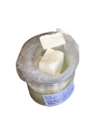 Doğal Köy Peyniri Bidon İçerisinde 1 KG. Kendi İneklerimizin Sütü