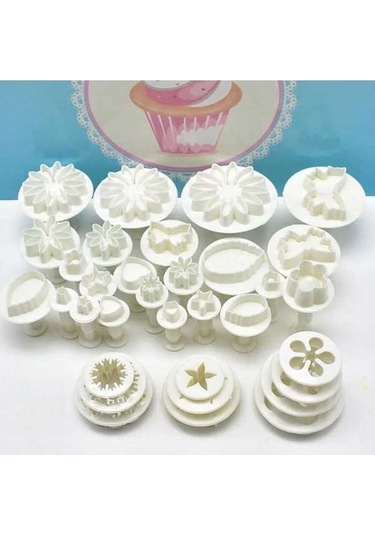 Fortunelane 33 Parça Pasta Dekorasyon Seti - Beyaz, Gıda Kalitesi Plastik, 10 Farklı Desenli Kesici Ve Damga Araçları İle Pratik Beyaz