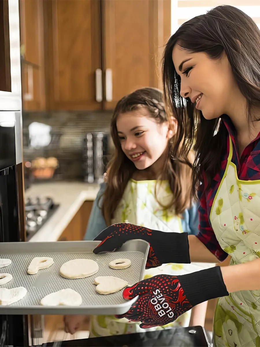 Urm Barbekü Ve Izgara İçin Ateşe Dayanıklı, Çift Katmanlı Eldivenler 144276881