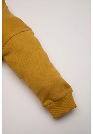 DeFacto Erkek Bebek 2'li Takım Baskılı Bisiklet Yaka Sweatshirt Beli Lastikli Eşofman Altı D5938A524WNYL310 Sarı