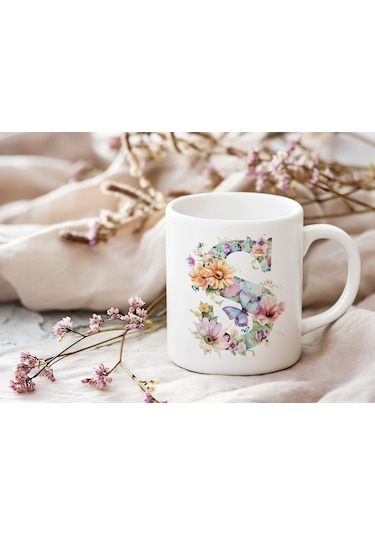 S Harfi Çiçekli Kupa Bardak - Soft Renk Çiçek Ve Kelebek Desenli Zarif Kahve Kupası - Bohem Beyaz