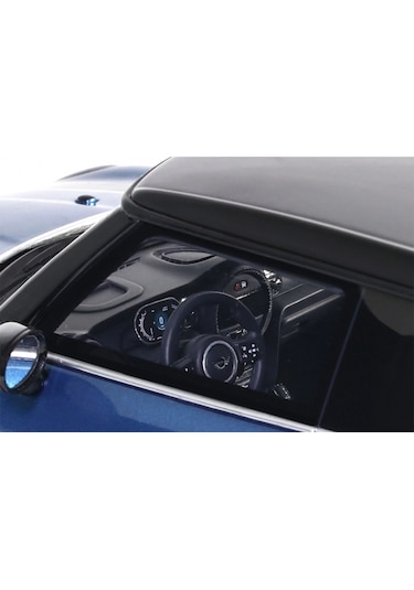 Otto Models Ot982 1/18 Mini Cooper S Island Blue + White Stripes 2021