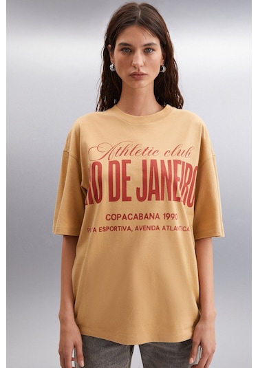 GRIMELANGE Malıka Kadın %100 Organik Pamuklu Şehir Tema Baskılı Oversize Bisiklet Yaka Bej T-shirt Bej