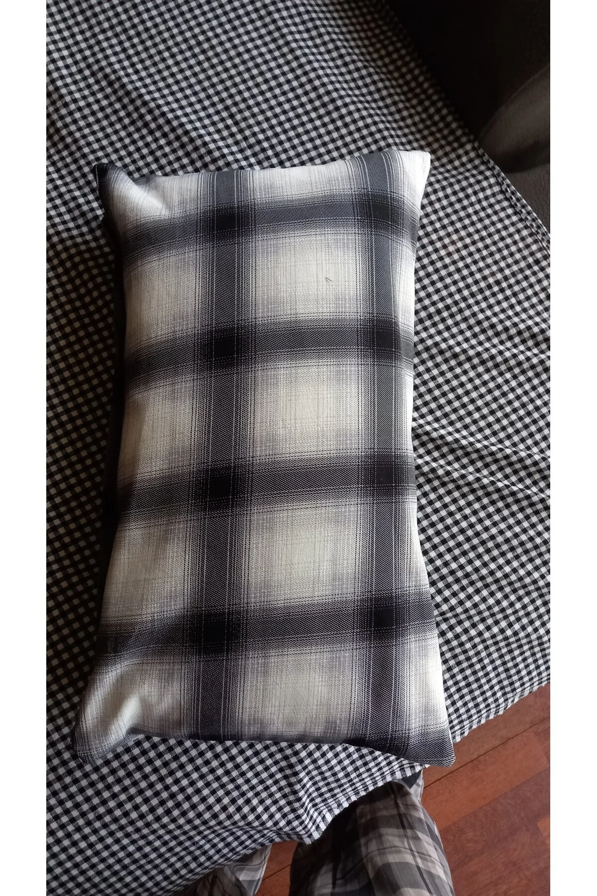 Kırlent Kılıf 50x30 Ekose Kalp 30 x 50