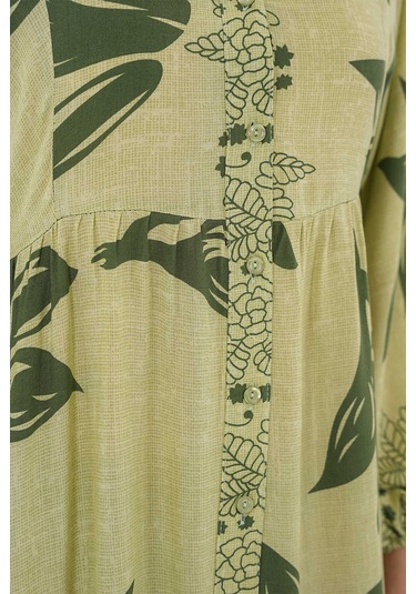 Gabria Ön Düğmeli Desenli Viskon Elbise Fıstık Yeşili