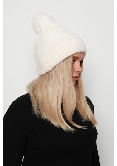 Ponpon Detay Kadın Bere 1136 Ekru Ekru