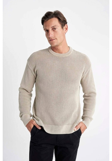 DeFacto %100 Pamuk Relax Fit Bisiklet Yaka Dokulu Triko Kazak D2061AX24AUBG155 DeFacto %100 Pamuk Relax Fit Bisiklet Yaka Dokulu Triko Kazak D2061AX24AUBG155