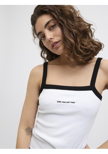 Streç Kalip Nakis Islemeli Kare Yaka Bluz - Fifi - 12276337 Bright White