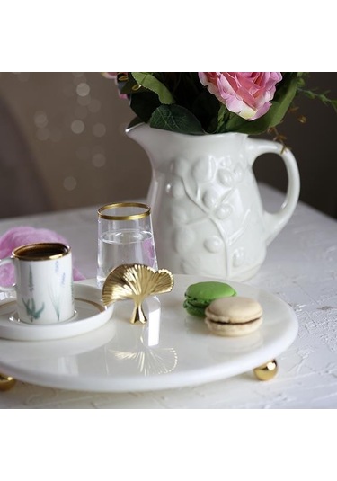 Akayev Mermer Beyaz 28 Cm Altın Boncuk Ayak Ginkgo Sunum Tabağı Beyaz