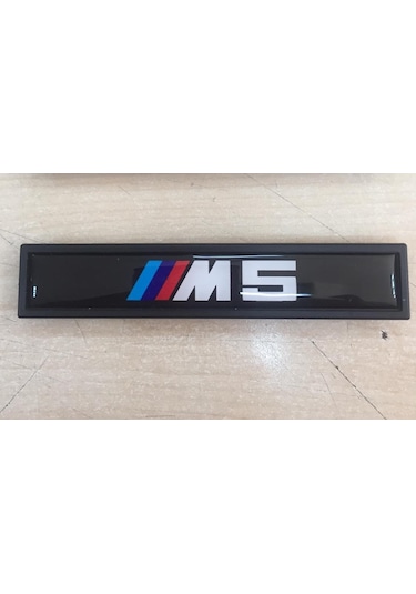 BMW E39 M5 Logo Adet