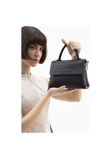 Unıted Colors Of Benetton Kadın El Çantası Bnt 1519 Siyah