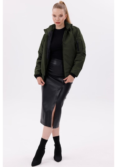 Kadın Astarlı Dik Yaka Mevsimlik Su Ve Rüzgar Geçirmez Mont Haki