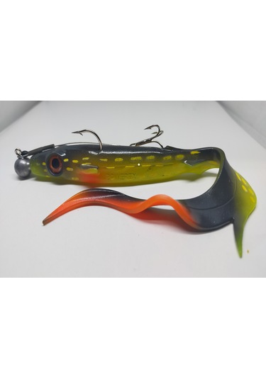 Shock Tail 19 Cm Üçlü İğne No:6 Çelik Tel Modifiyeli Hazır Zokalı Silikon Yem 26 Gr