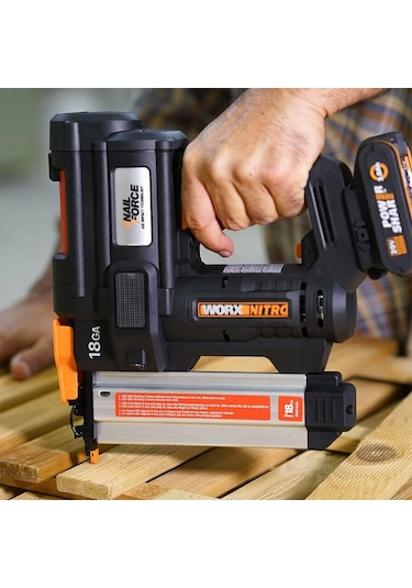 Worx WX842.9 20V 15-50 MM Profesyonel Şarjlı Çivi Çakma Makinesi + 2700 Adet Yedek Çivi