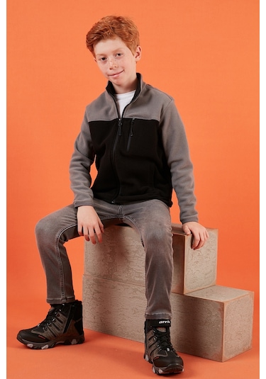 Lela Yumuşak Dokulu Fermuarlı Renk Bloklu Dik Yaka Cepli Hırka Unisex Çocuk Polar 5905001 Gri-Siyah