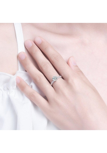 Yeşil Bagueringen Klasik Altı Pençe 1 Karat Mozanit Yüzük Kadın Düğün Takısı S925 Ayar Gümüş Kaplama Pt950 Kore Moda Hediye