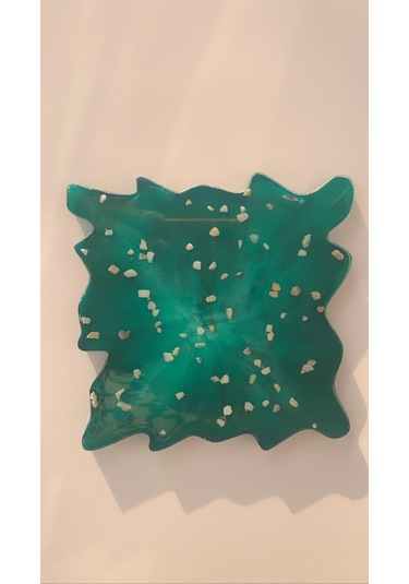 Çam Yeşili Dalgalı Kare Şekil Deniz Kabuklu Epoksi Bardak Altlığı Yeşil