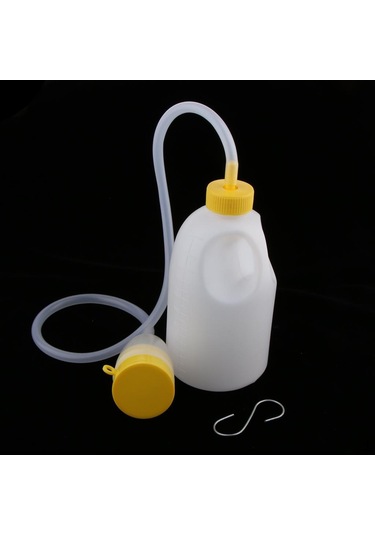 Dayanıklı Plastik Yeniden Kullanılabilir Taşınabilir Erkek Erkek Yatak Işemek Pisuar Şişesi Gece Drenaj Konteyner Araba