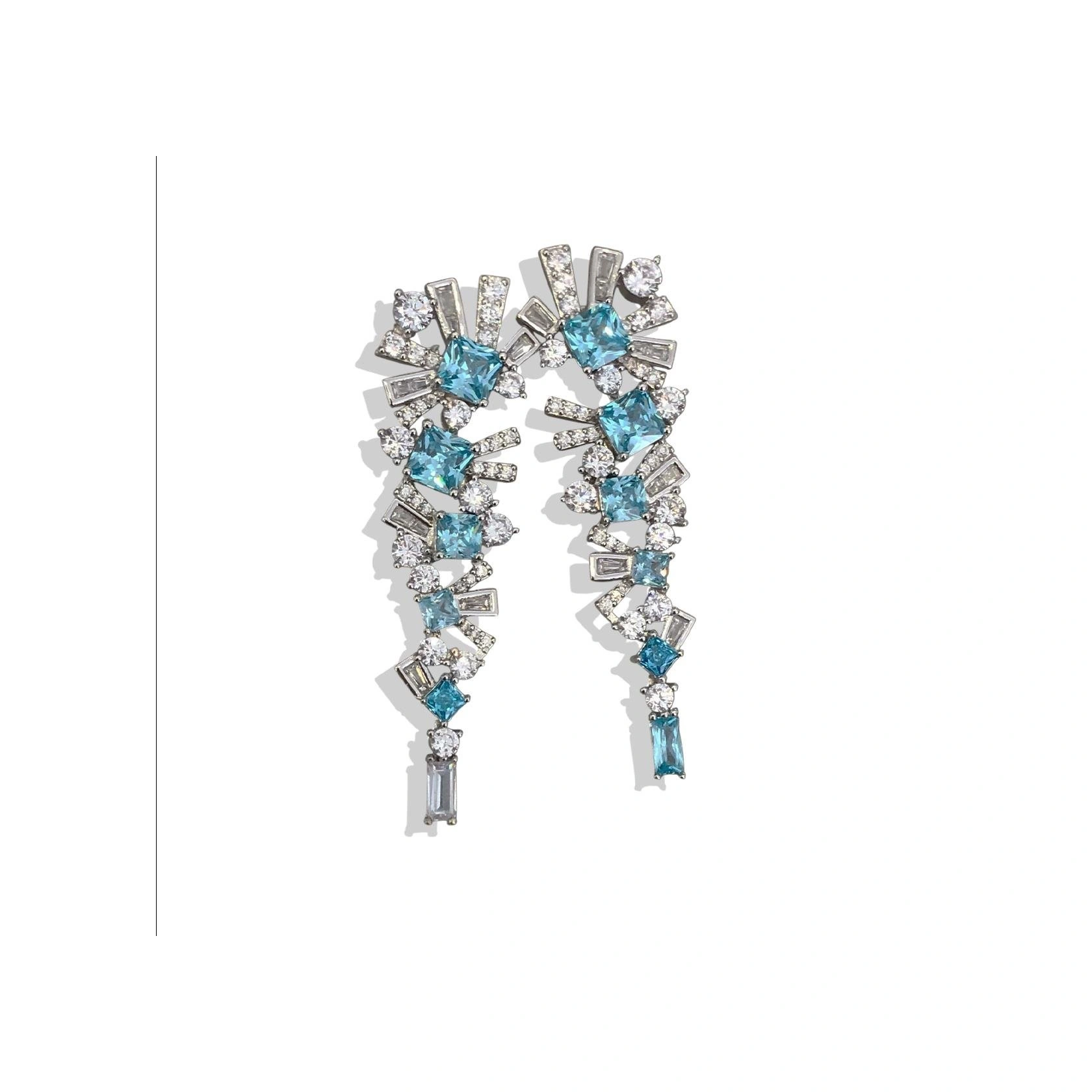 Aquamarine Taşlı Gümüş Küpe Gümüş