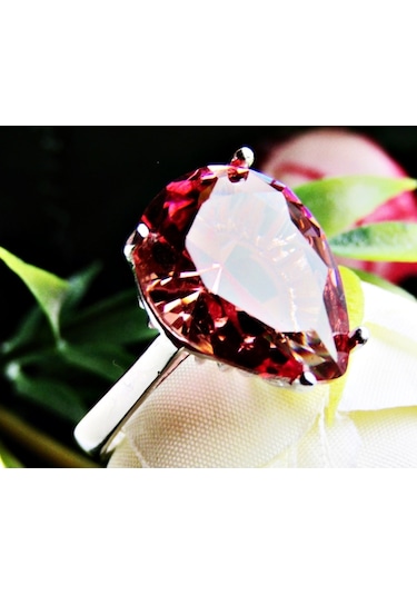 Zultanit Büyük Damla Taşlı Gümüş Kadın Yüzük