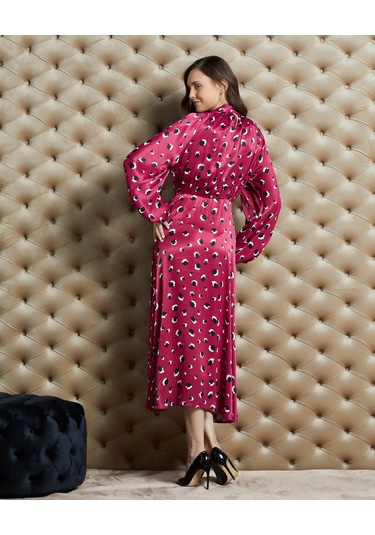 Desenli Kadın Saten Elbise - Bağlamalı Yaka Detaylı - Modern Ve Şık Tasarım - Özel Davet Ve Günlük Kullanım İçin Elbise Mor