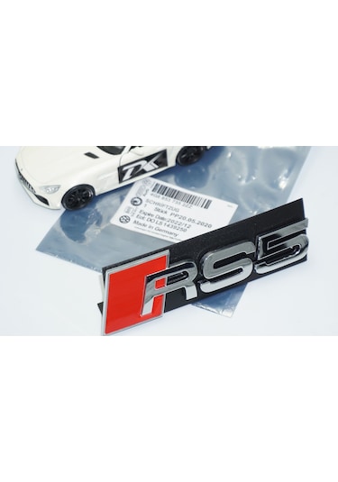 Dk Tuning Rs5 Gümüş Kırmızı 3d Ön Panjur Logo Audi İle Uyumlu