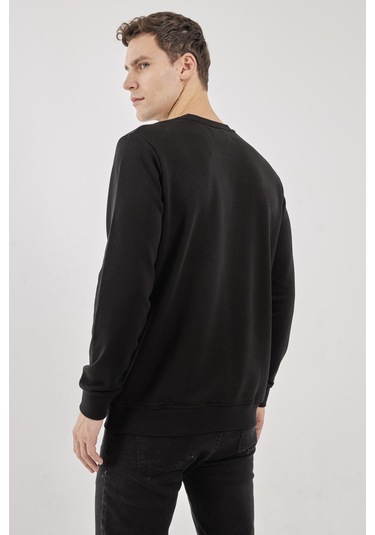 Crow Siyah O-yaka Sweatshırt Siyah