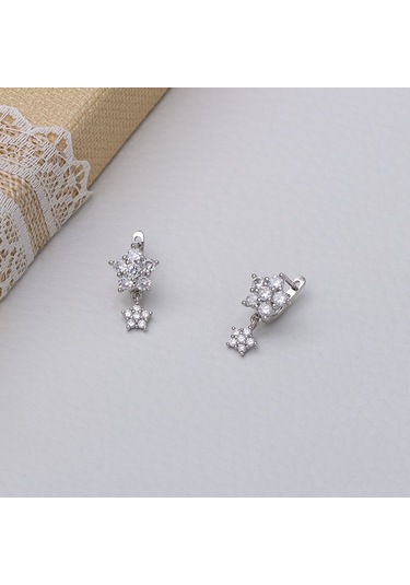 Çiçek Model-4 925 Ayar Gümüş Zirkon Taşlı Kadın Küpe Gümüş