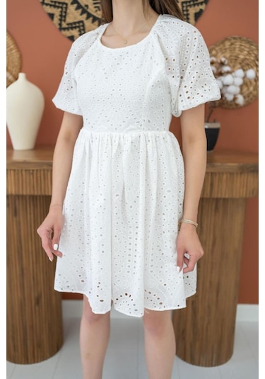 Beyaz Fisto Elbise Beyaz