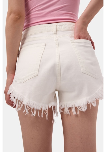 Itsbasic Kadın Kırık Beyaz 7s6-101 Mini Paça Püsküllü Denim Şort