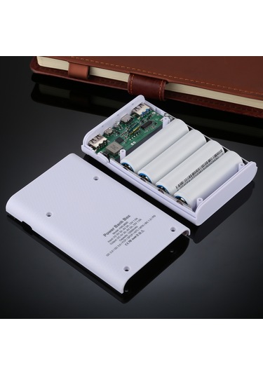 Yifomall 18650 Pil Girişli Usb Çift Çıkışlı Ekranlı Çift Yönlü Hızlı Şarj Portatif Power Bank Kutusu Beyaz
