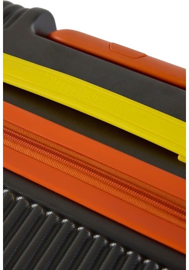 Bad Bear Logo Suitcase 23.01.80.002kg Koyu Gri Orta Boy Tekerlekli Abs Valiz 64 Lt. Koyu Gri