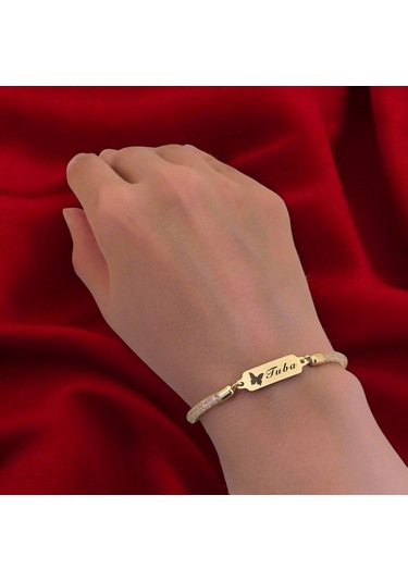 Archin Tuba İsmine Özel 14 Ayar Altın Plakalı Hasır Kordonlu Kelebek Motifli Hediye Bileklik-647isim Tuba