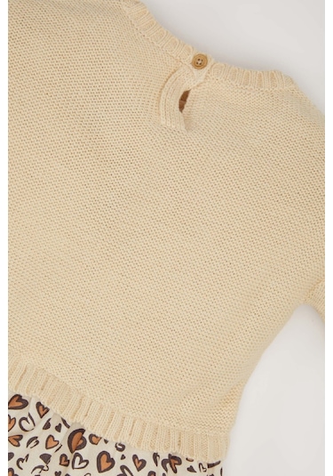 DeFacto Kız Bebek Uzun Kollu Eteği Desenli Elbise E7254A524AUBG287 Bej