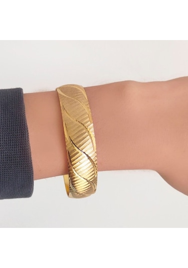 Ferizz 22 Ayar Altın Kaplama Kadın Bilezik 15Mm Kalınlık Blz-1078 Altın