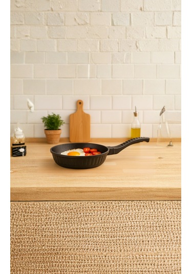 Haschef Yakut Döküm Tava 20 Cm