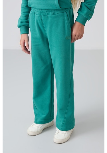 Tommy Life Deniz Yeşil Pamuklu İçi Tüylü Yumuşak Dokulu Standart Fit Nakışlı Kız Çocuk Eşofman Takım - 75162 Yeşil Tommy Life Deniz Yeşil Pamuklu İçi Tüylü Yumuşak Dokulu Standart Fit Nakışlı Kız Çocuk Eşofman Takım - 75162 Yeşil