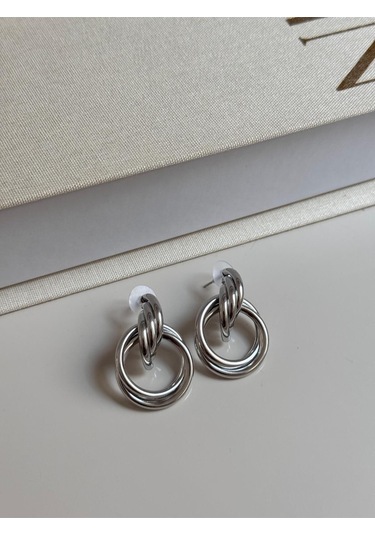 Çift Halka Formlu Gümüş Renk Çelik Küpe Minimal Ve Modern Tasarım Gümüş