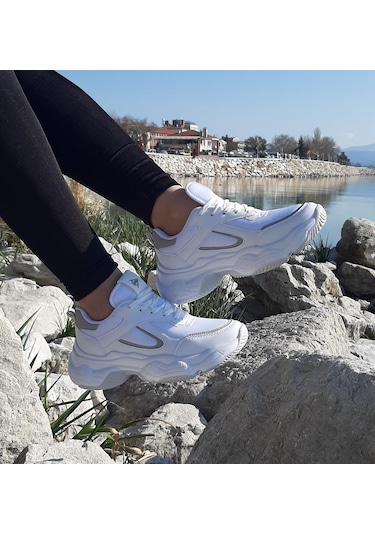 Dunlop 2323 Beyaz Fuspetli Kalın Taban Spor Ayakkabı AYKSAYAK-000500