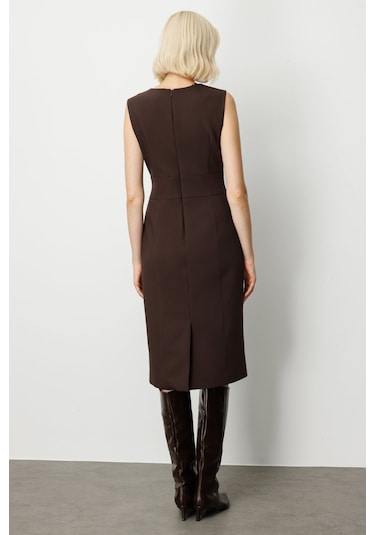 Ekol Kadın Süs Düğme Detaylı Kolsuz Elbise 4015 Kahverengi Kahverengi